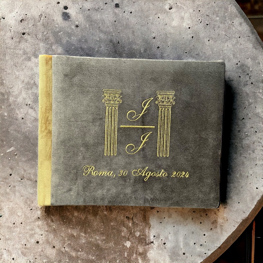 libro de firmas artesanal La Broderie