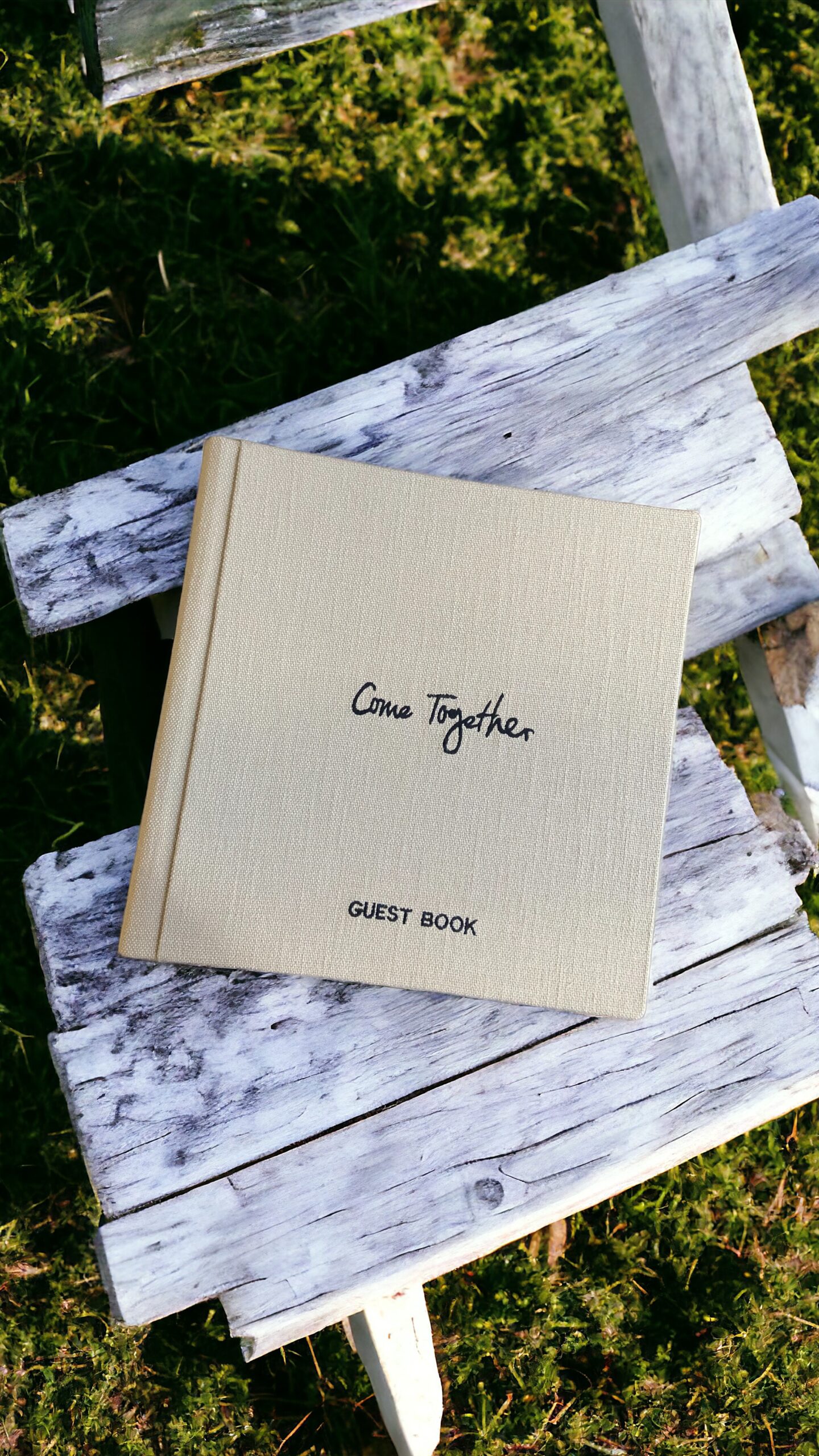 libro de visitas guest book personalizado para yates de lujo en Ibiza